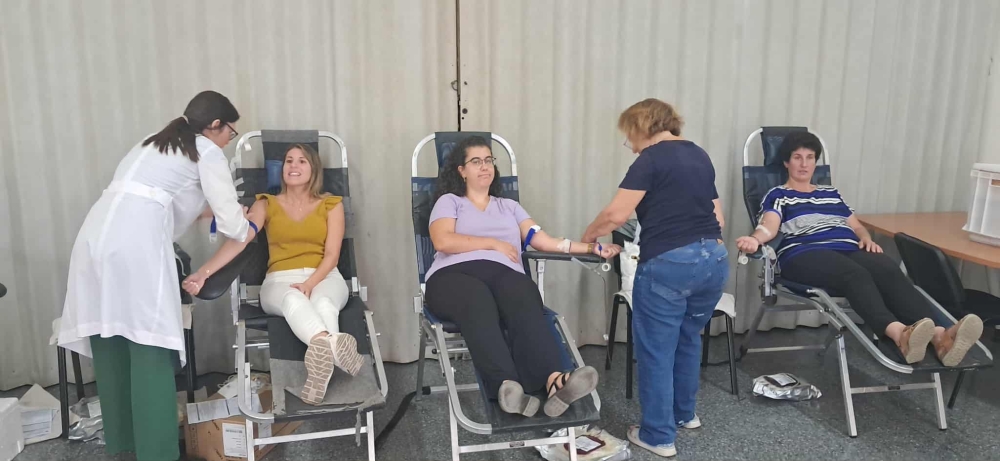 &Eta; &Sigma;&pi;ά&rho;&tau;&eta; &alpha;&iota;&mu;&omicron;&delta;ό&tau;&eta;&sigma;&epsilon; &alpha;&lambda;&lambda;&eta;&lambda;&epsilon;&gamma;&gamma;ύ&eta; &kappa;&alpha;&iota; &alpha;&nu;&theta;&rho;&omega;&pi;&iota;ά &gamma;&iota;&alpha; &tau;&omicron; &kappa;&omicron;&iota;&nu;ό &kappa;&alpha;&lambda;ό