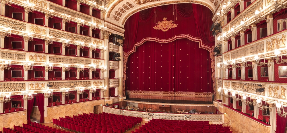 Όπερες on line από το Teatro di San Carlo της Νάπολης στο σαλόνι σας
