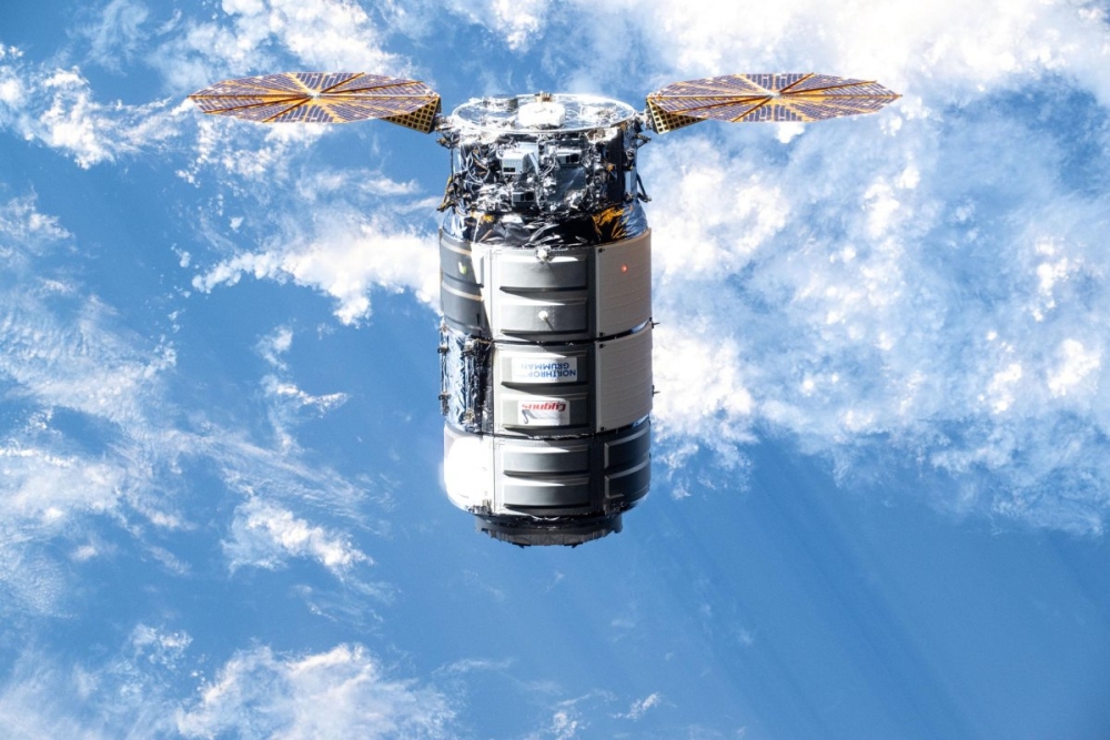 Cygnus XL: &Nu;έ&omicron; &delta;&iota;&alpha;&sigma;&tau;&eta;&mu;&iota;&kappa;ό &mu;&epsilon;&tau;&alpha;&gamma;&omega;&gamma;&iota;&kappa;ό έ&mu;&epsilon;&iota;&nu;&epsilon; &alpha;&pi;ό &beta;&lambda;ά&beta;&eta; &sigma;&tau;&omicron; &tau;&alpha;&xi;ί&delta;&iota; &pi;&rho;&omicron;&sigmaf; &tau;&omicron;&nu; ISS