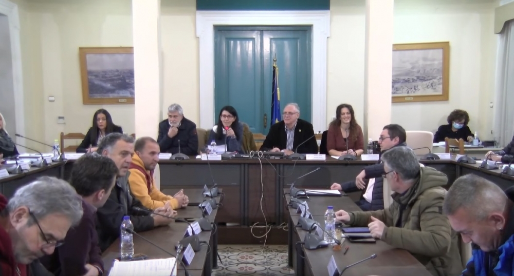 &Alpha;&nu;&alpha;&zeta;&eta;&tau;&epsilon;ί&tau;&alpha;&iota;&hellip; &sigma;ύ&mu;&beta;&omicron;&upsilon;&lambda;&omicron;&sigmaf;