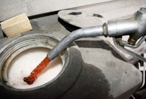 Υποχωρεί η τιμή του πετρελαίου θέρμανσης