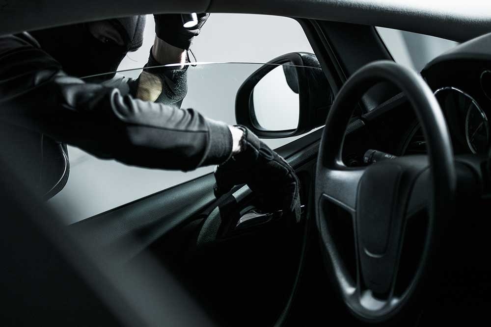 Έκλεψαν στον Κεφαλά και «πιάστηκαν» στην Τρίπολη