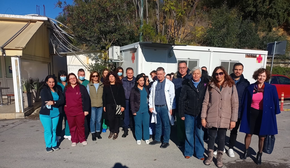 &Alpha;&nu;&alpha;&nu;&epsilon;ώ&nu;&omicron;&nu;&tau;&alpha;&iota; &omicron;&iota; &sigma;&upsilon;&mu;&beta;ά&sigma;&epsilon;&iota;&sigmaf; 1200 &epsilon;&rho;&gamma;&alpha;&zeta;ό&mu;&epsilon;&nu;&omega;&nu; &eta;&lambda;&iota;&kappa;ί&alpha;&sigmaf; 55-67 &sigma;&tau;&alpha; &delta;&eta;&mu;ό&sigma;&iota;&alpha; &nu;&omicron;&sigma;&omicron;&kappa;&omicron;&mu;&epsilon;ί&alpha;