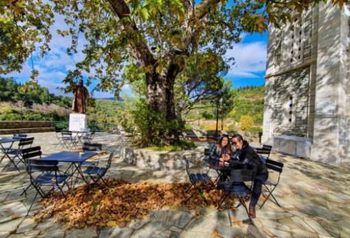 «We love to travel»... στα χωριά του Πάρνωνα (ΦΩΤΟ)
