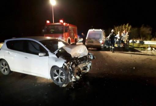 Τρεις τραυματίες σε τροχαίο στη Σκούρα